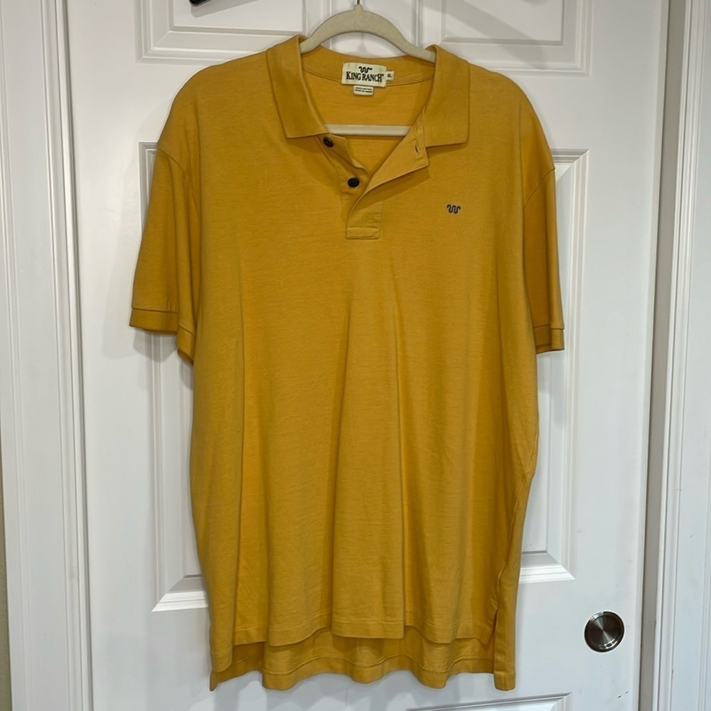 King Ranch Logo Polo Shirt Men’s Size XL Two Button Front Short Sleeve Yellow